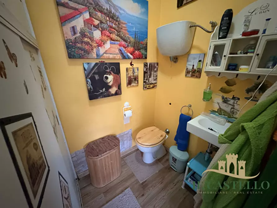 Immagine 15 di Appartamento in vendita  in VIA ROMA a Castiglione Del Lago