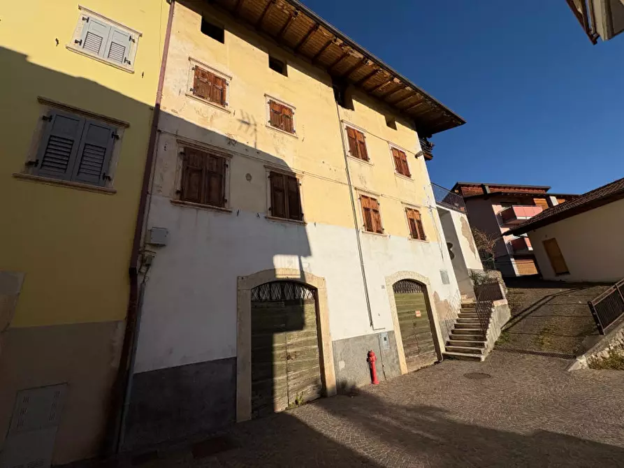 Immagine 7 di Casa trifamiliare in vendita  in via san giorgio 6 a Giovo