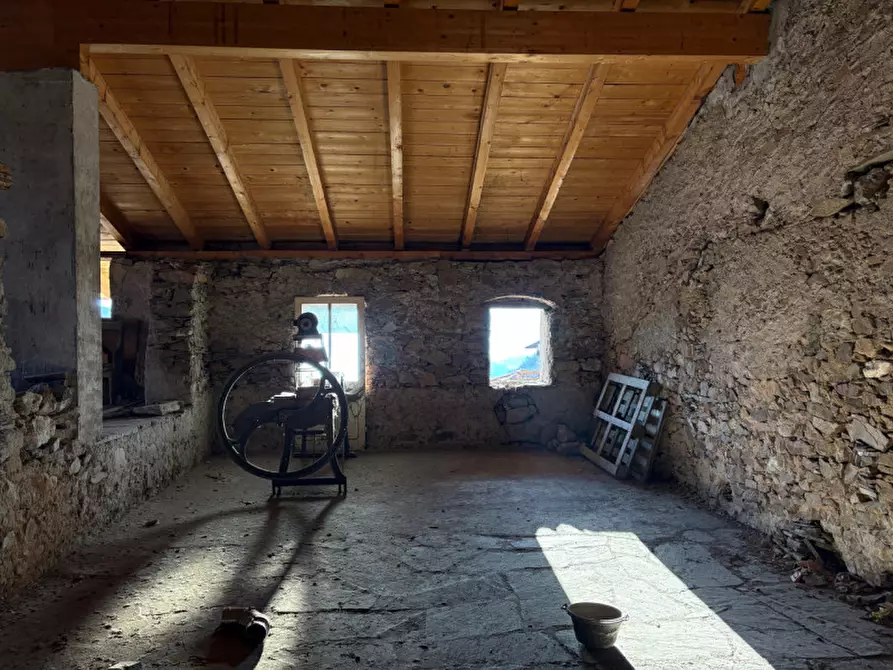 Immagine 23 di Casa trifamiliare in vendita  in via san giorgio 6 a Giovo