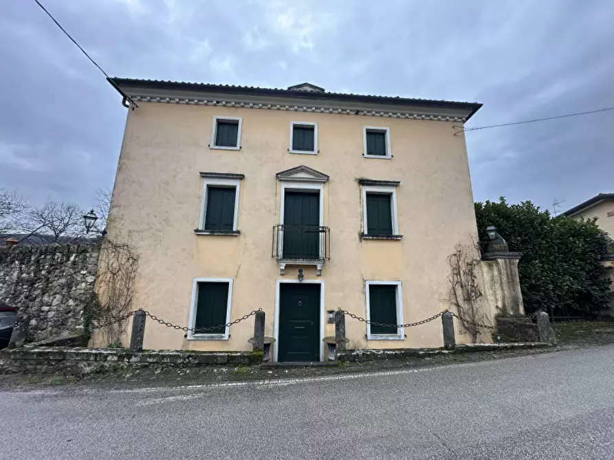 Immagine 25 di Villa in vendita  a Teolo