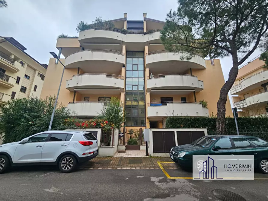 Immagine 6 di Appartamento in vendita  in Viale Trento a Rimini