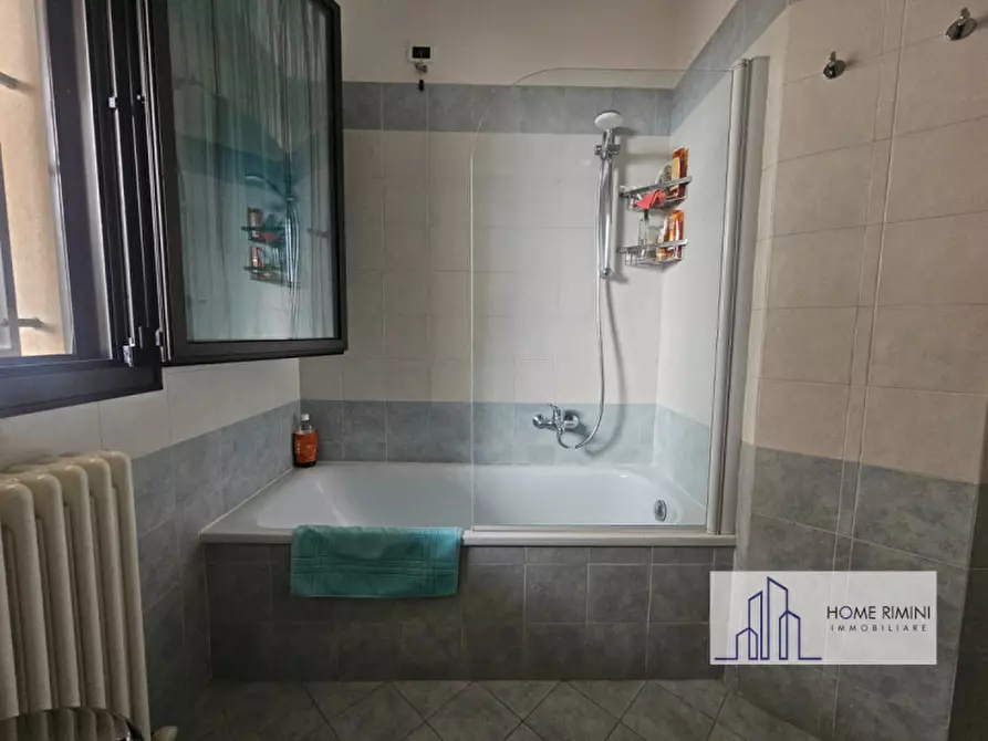 Immagine 26 di Appartamento in vendita  in Viale Trento a Rimini