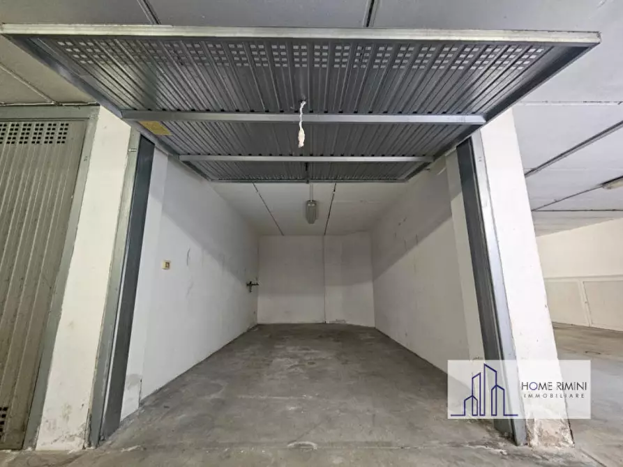 Immagine 44 di Appartamento in vendita  in Viale Trento a Rimini