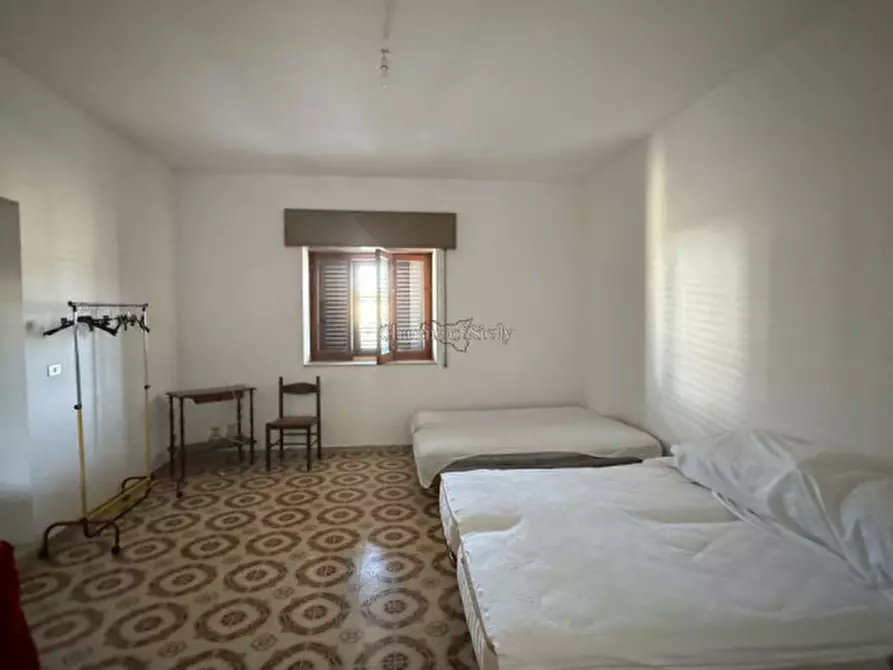 Immagine 31 di Casa indipendente in vendita  a Modica