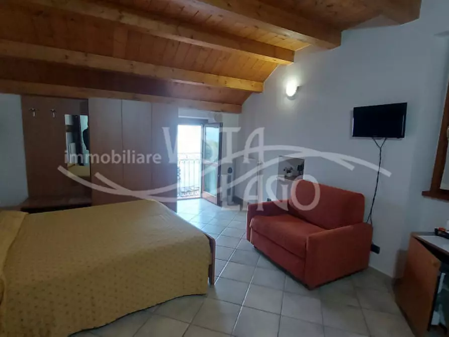 Immagine 39 di Bed & Breakfast in vendita  in VIA ROMA, 10 a Nesso