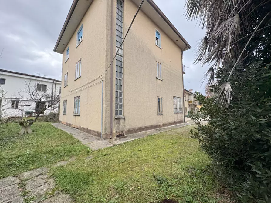 Immagine 3 di Appartamento in vendita  a Udine