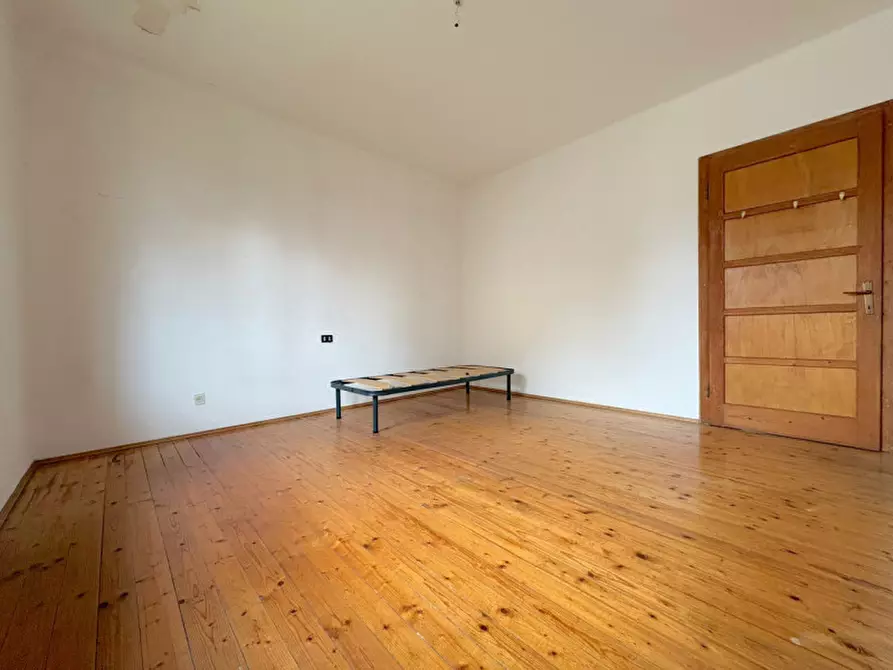 Immagine 11 di Appartamento in vendita  a Udine