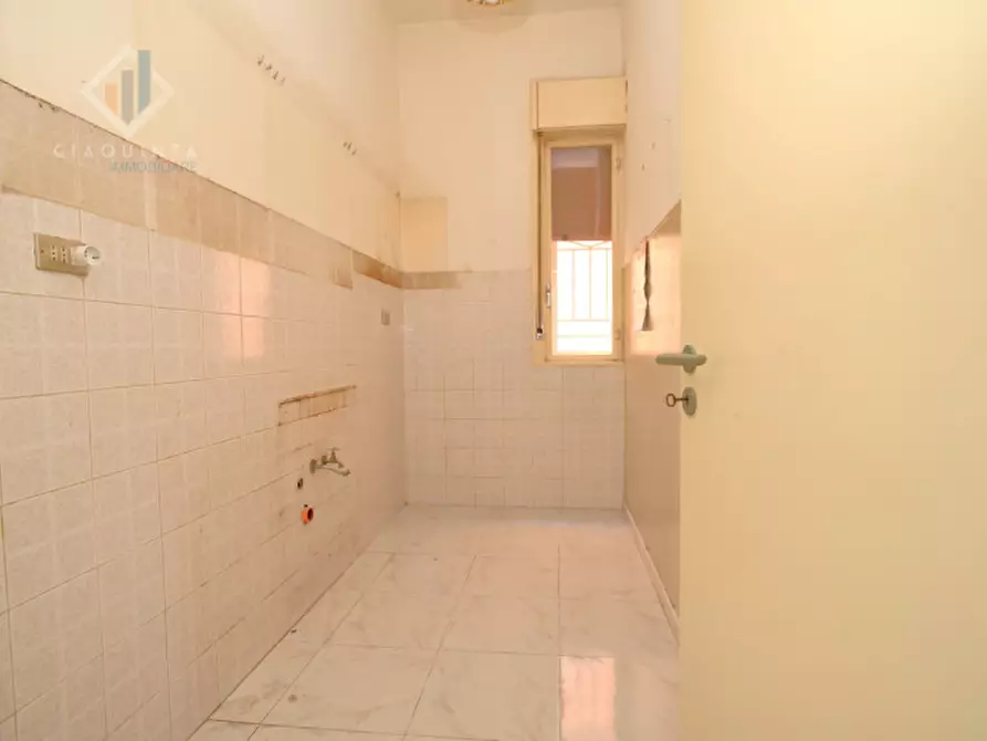 Immagine 11 di Monolocale in vendita  in via circonvallazione n.140 a Palagonia