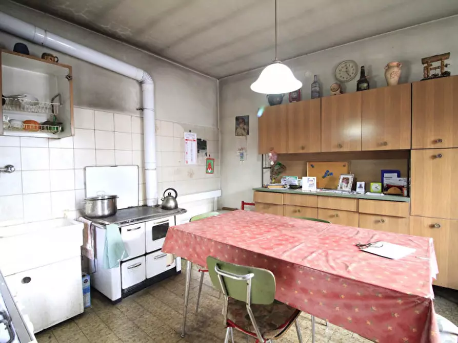 Immagine 7 di Casa indipendente in vendita  in Via 3 Novembre 1918 a Stenico