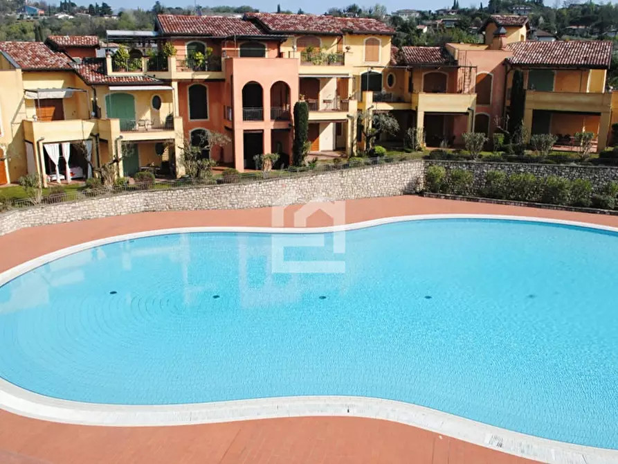 Immagine 1 di Appartamento in affitto  in Via del torchio a Manerba Del Garda