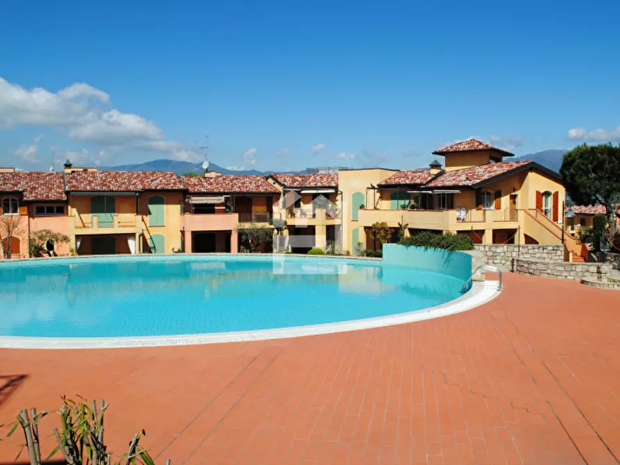 Immagine 3 di Appartamento in affitto  in Via del torchio a Manerba Del Garda