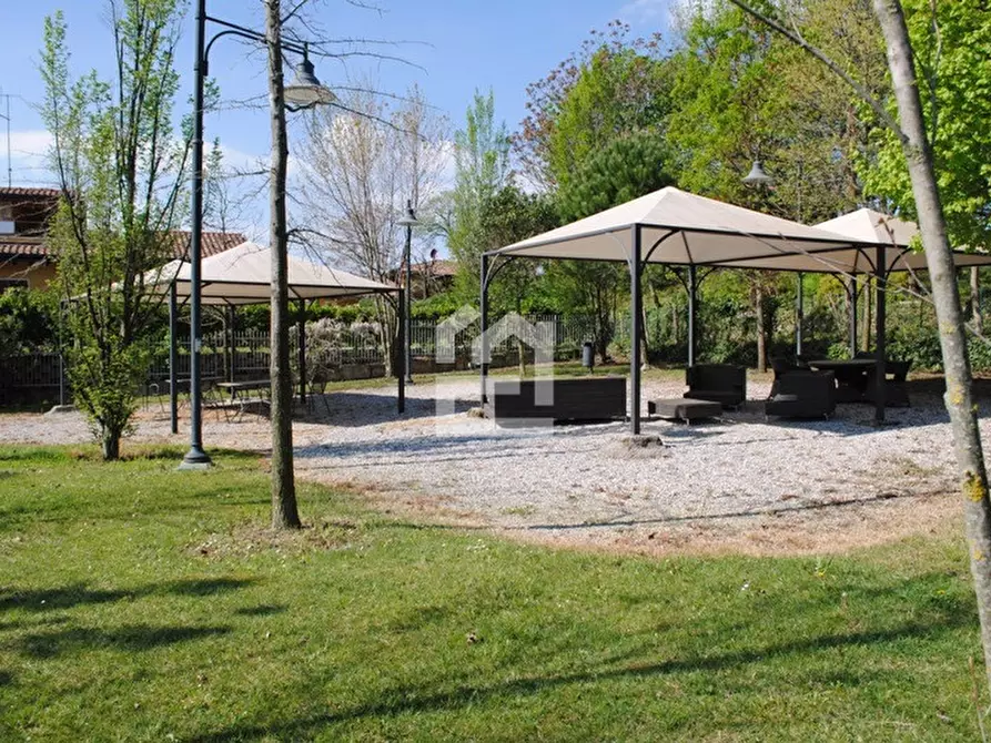 Immagine 10 di Appartamento in affitto  in Via del torchio a Manerba Del Garda