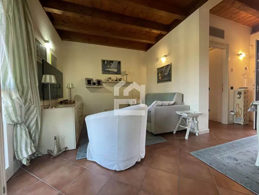 Immagine 18 di Appartamento in affitto  in Via del torchio a Manerba Del Garda