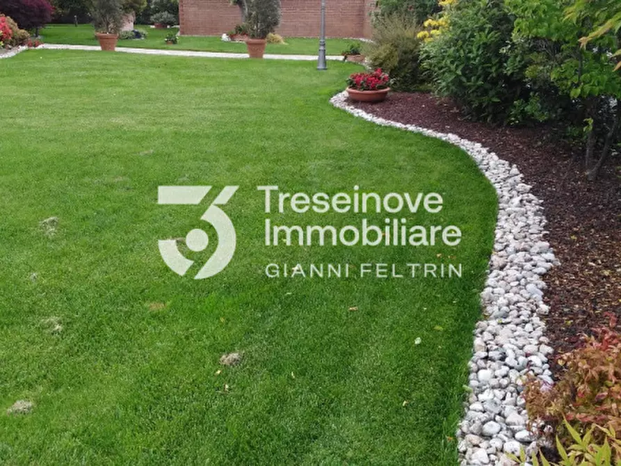 Immagine 4 di Terreno in vendita  in Via San Luca a Paese