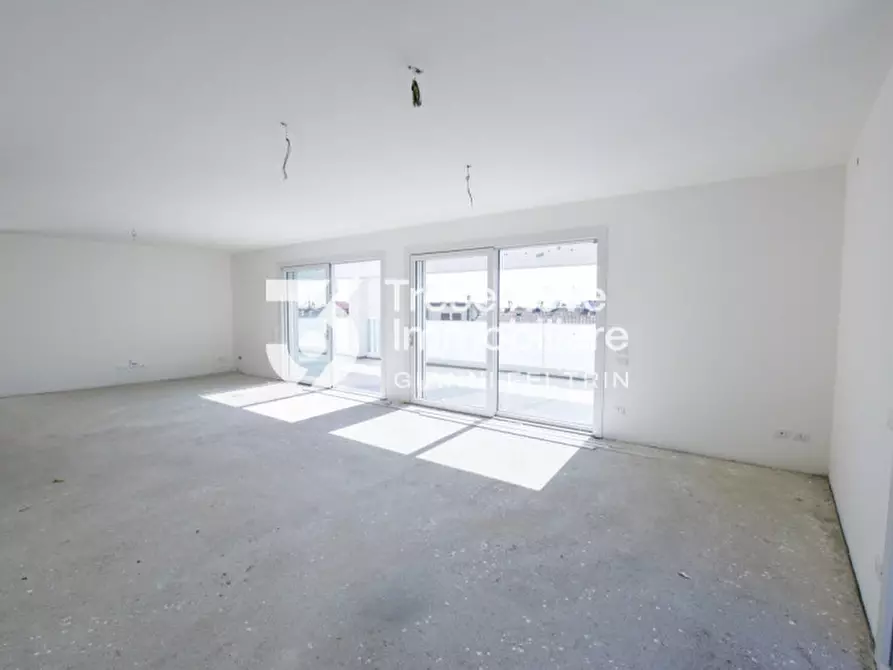 Immagine 10 di Attico in vendita  in Via San Pio X a Paese