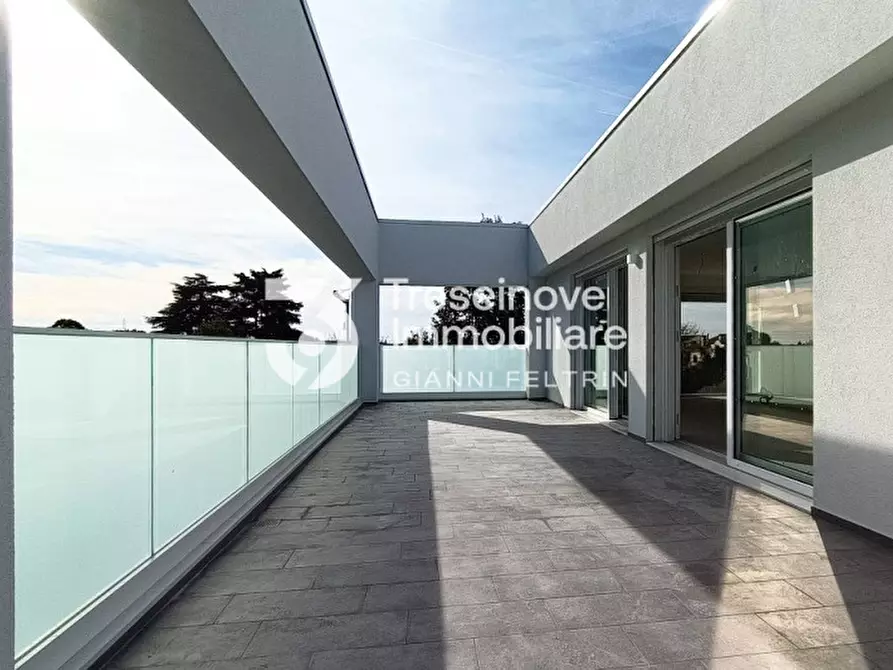 Immagine 22 di Attico in vendita  in Via San Pio X a Paese