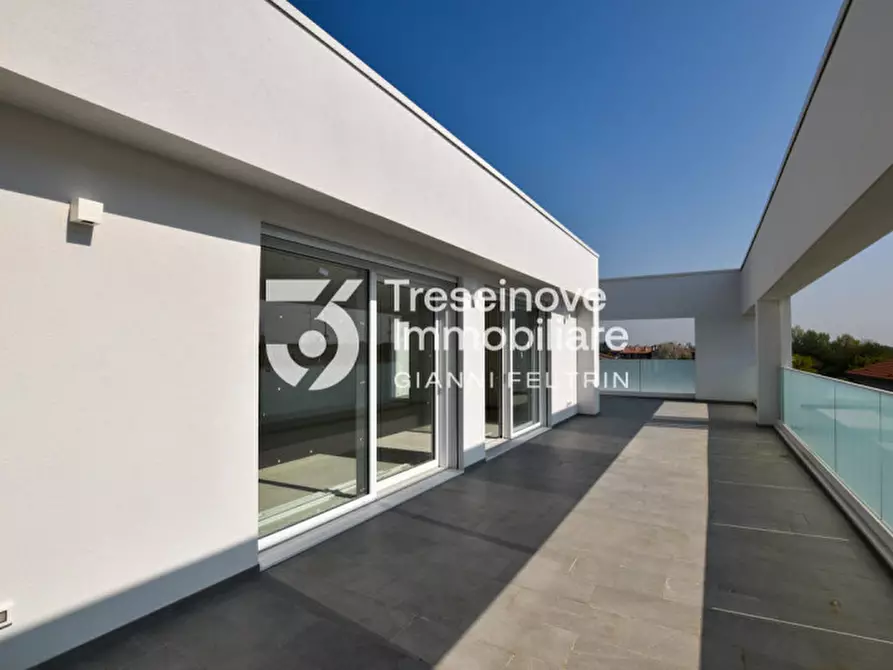 Immagine 24 di Attico in vendita  in Via San Pio X a Paese