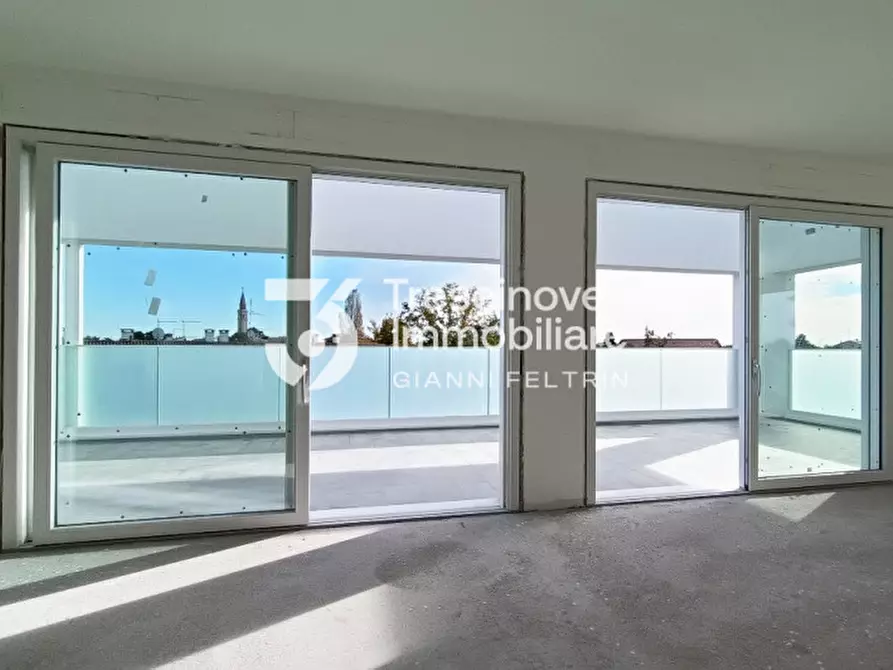 Immagine 28 di Attico in vendita  in Via San Pio X a Paese