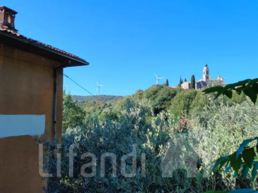 Immagine 4 di Rustico / casale in vendita  a Rivoli Veronese