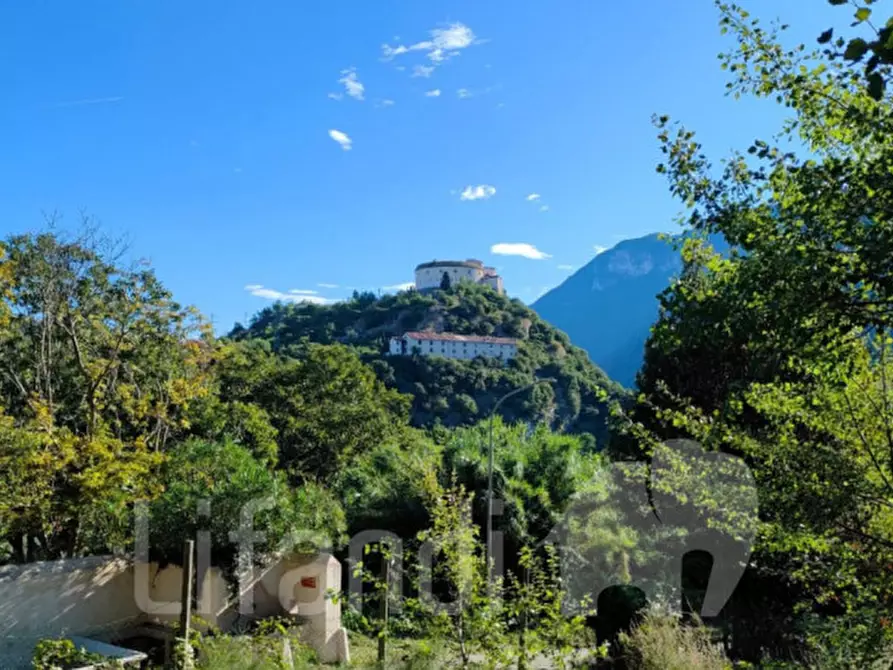 Immagine 7 di Rustico / casale in vendita  a Rivoli Veronese
