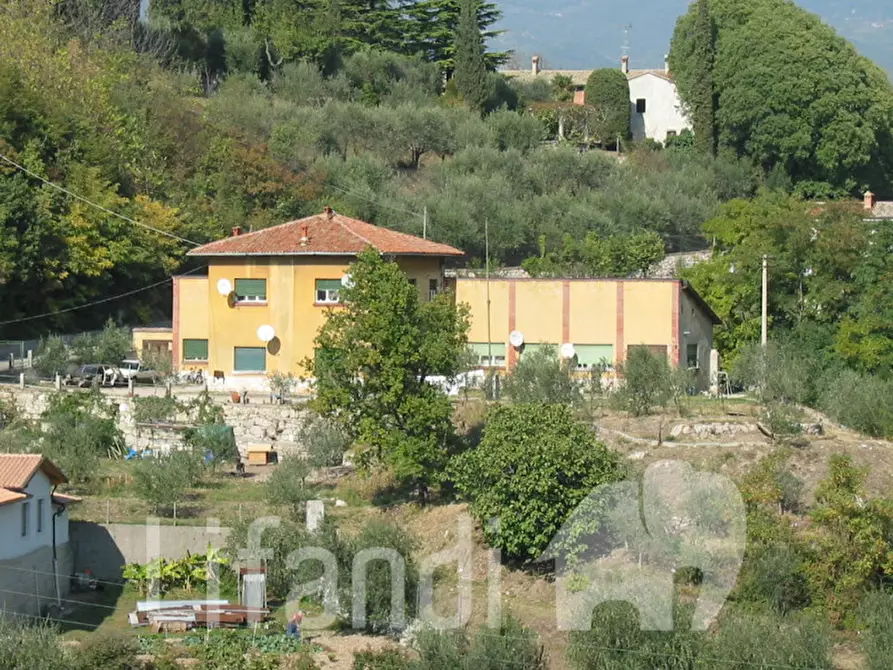 Immagine 14 di Rustico / casale in vendita  a Rivoli Veronese