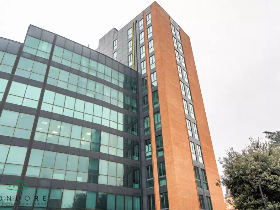 Immagine 3 di Ufficio in vendita  in VIA GUELFA a Bologna