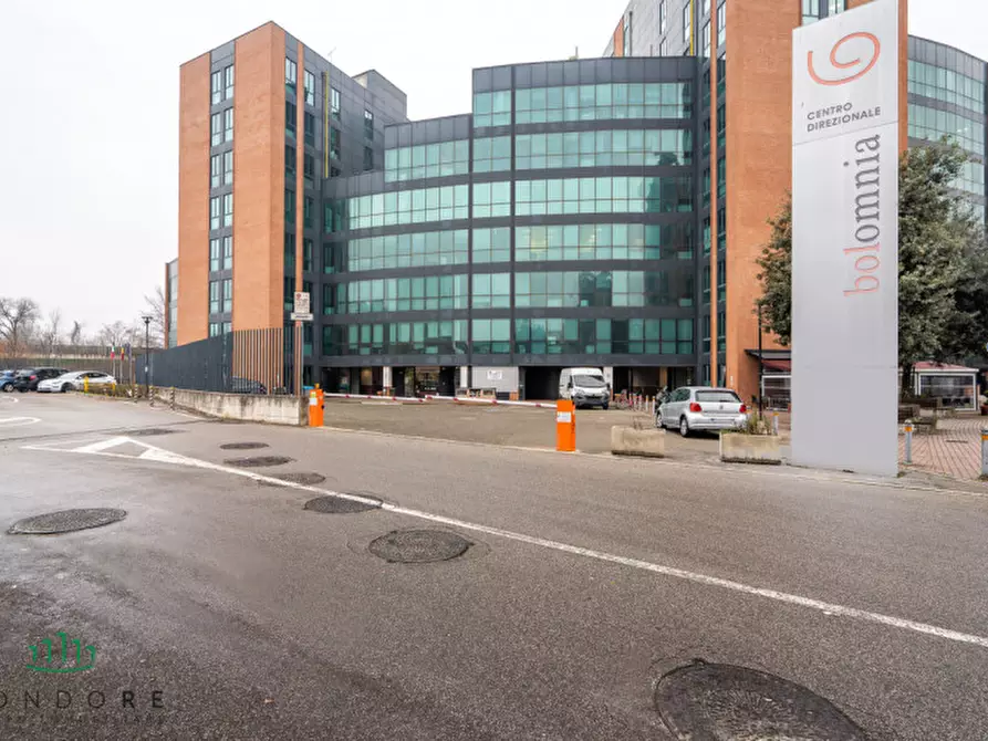 Immagine 5 di Ufficio in vendita  in VIA GUELFA a Bologna