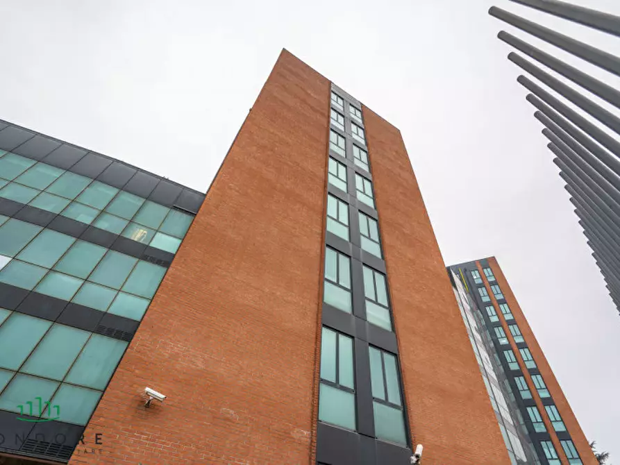 Immagine 14 di Ufficio in vendita  in VIA GUELFA a Bologna