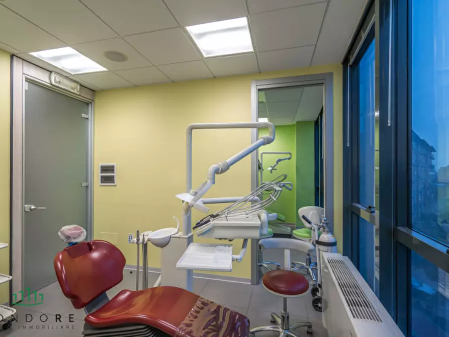 Immagine 27 di Ufficio in vendita  in VIA GUELFA a Bologna