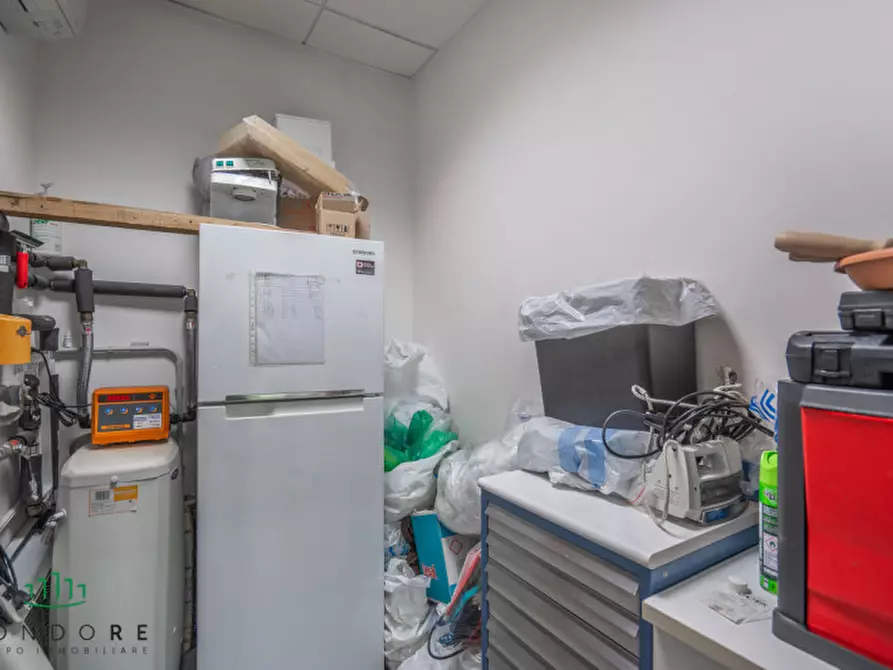 Immagine 46 di Ufficio in vendita  in VIA GUELFA a Bologna