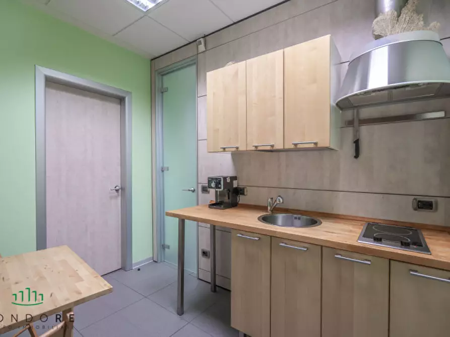 Immagine 49 di Ufficio in vendita  in VIA GUELFA a Bologna