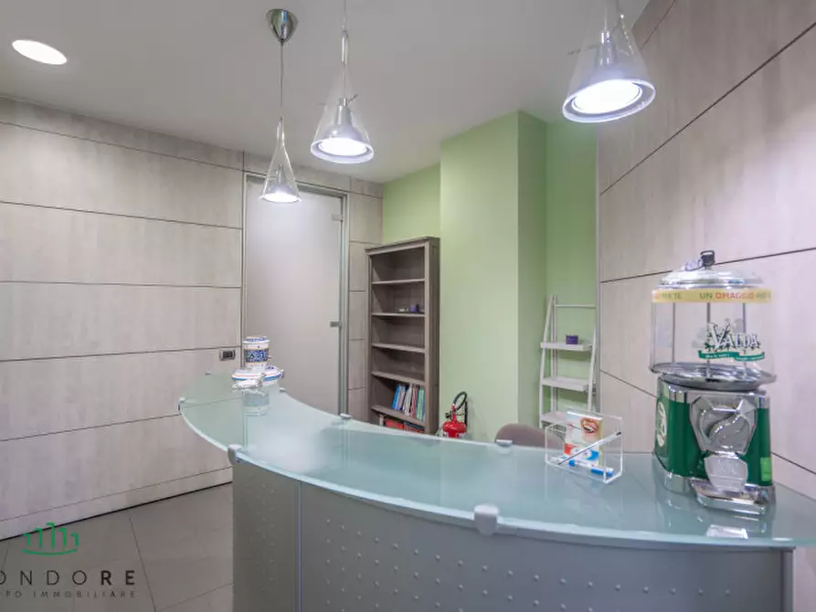 Immagine 57 di Ufficio in vendita  in VIA GUELFA a Bologna