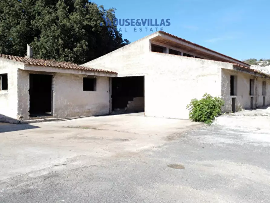 Immagine 19 di Villa in vendita  in contrada san marco a Noto