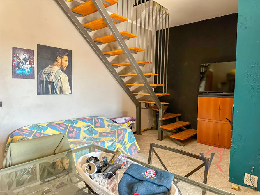 Immagine 1 di Appartamento in vendita  in via iv novembre a Castel Mella