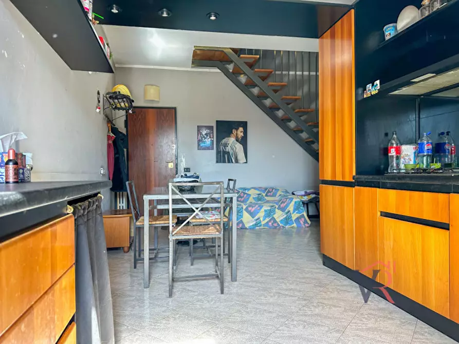 Immagine 6 di Appartamento in vendita  in via iv novembre a Castel Mella