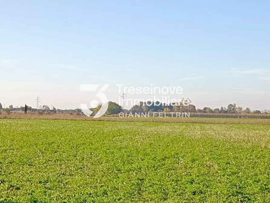 Immagine 2 di Terreno in vendita  in Via Gasparini a Paese