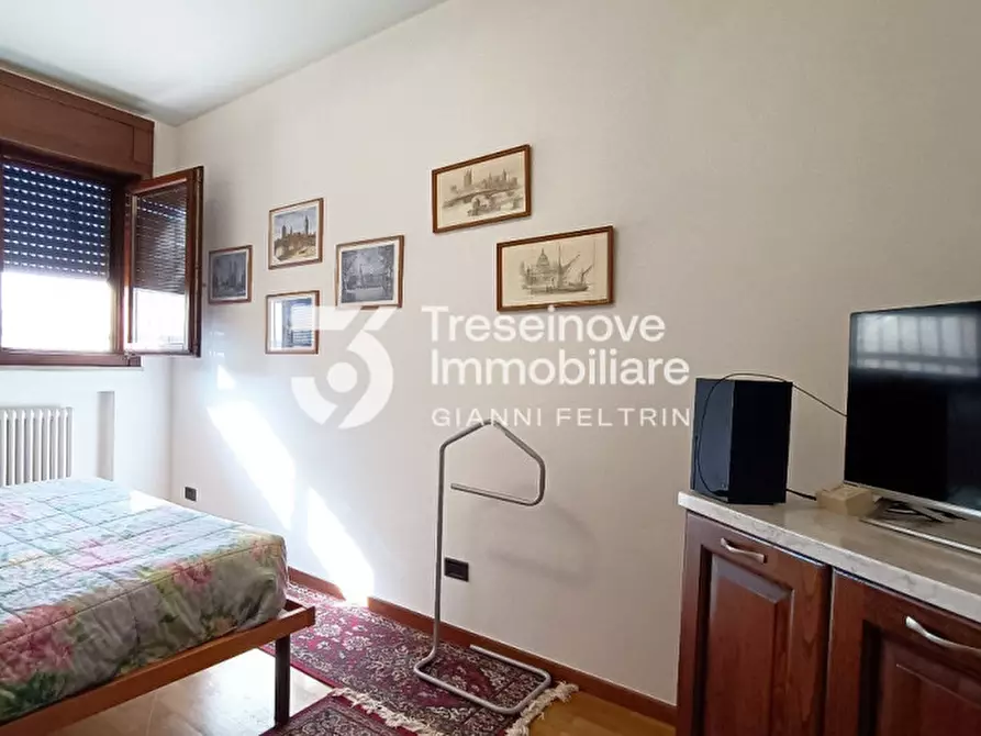 Immagine 17 di Villetta a schiera in vendita  in Viale Biasuzzi a Paese