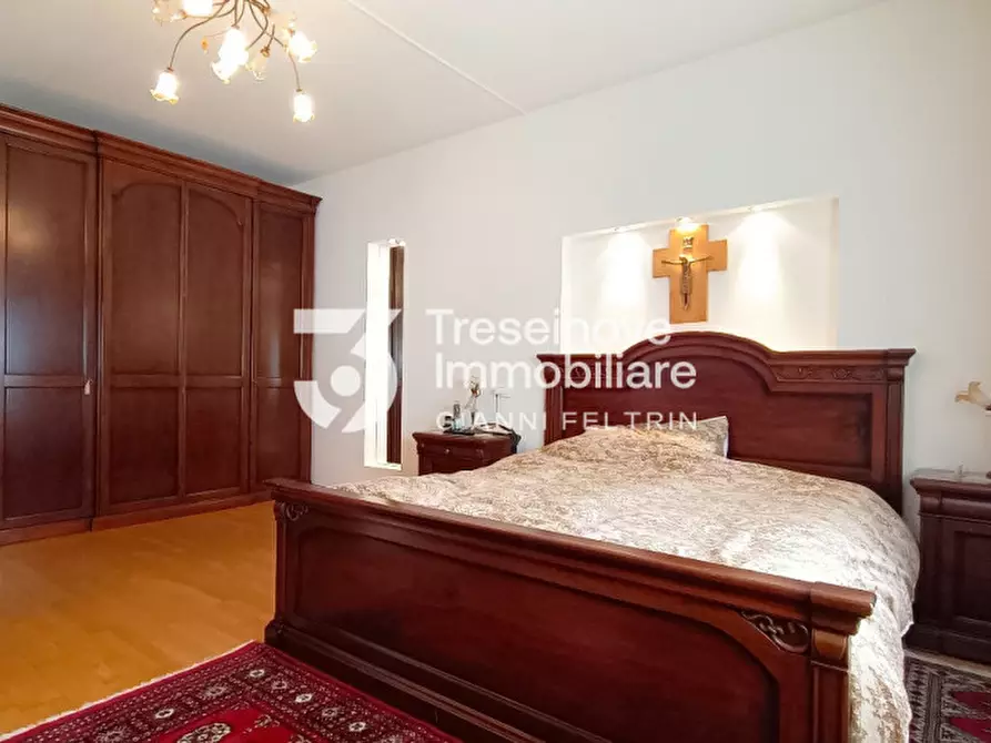 Immagine 19 di Villetta a schiera in vendita  in Viale Biasuzzi a Paese