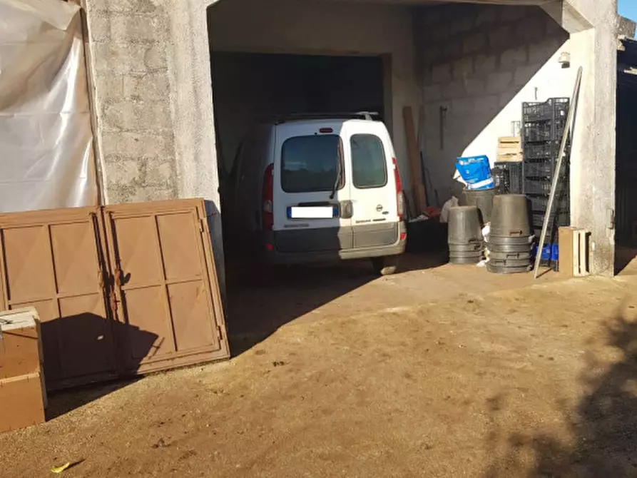 Immagine 30 di Rustico / casale in vendita  in C.da San Giacomo a San Vito Dei Normanni