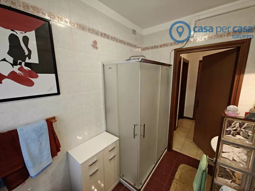 Immagine 14 di Appartamento in vendita  a Rovigo