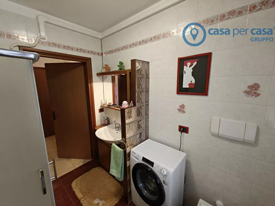 Immagine 15 di Appartamento in vendita  a Rovigo