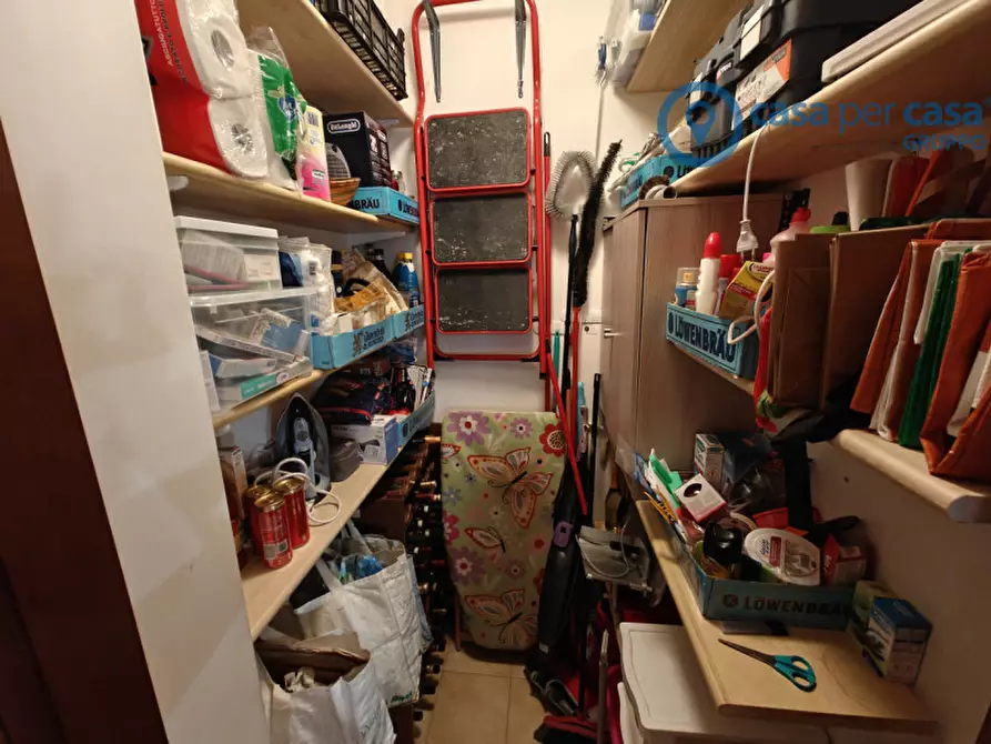 Immagine 16 di Appartamento in vendita  a Rovigo