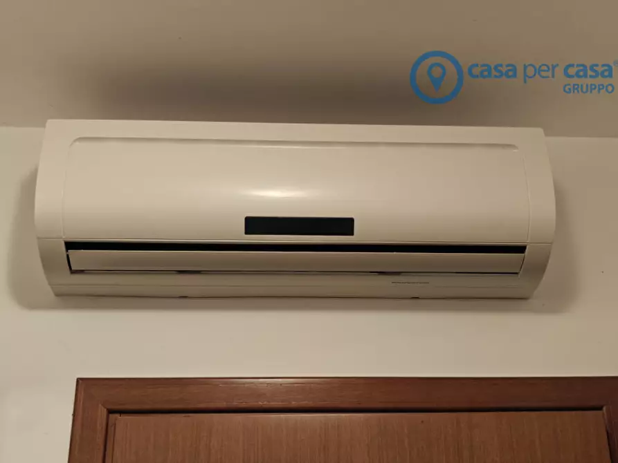 Immagine 18 di Appartamento in vendita  a Rovigo