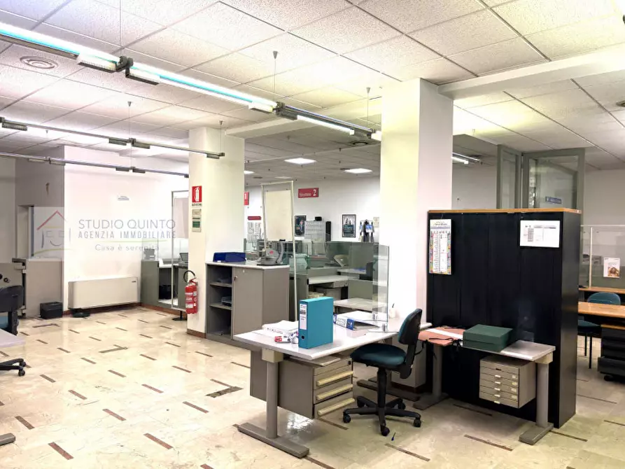 Immagine 4 di Negozio in affitto  a Quinto Di Treviso