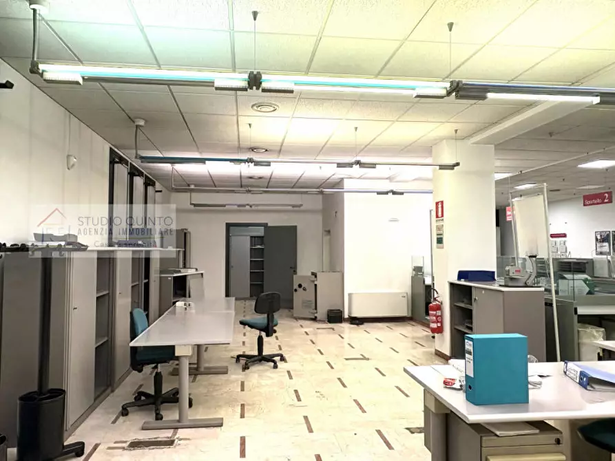 Immagine 6 di Negozio in affitto  a Quinto Di Treviso