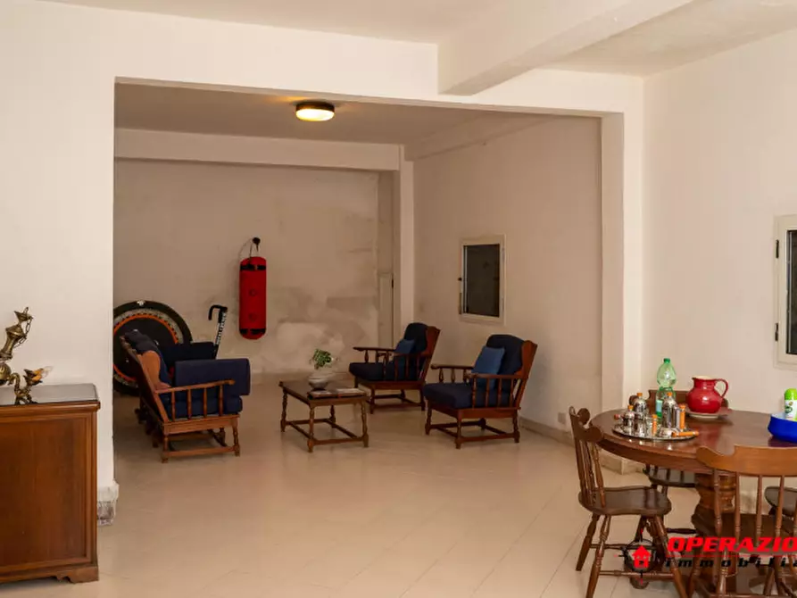 Immagine 36 di Casa trifamiliare in vendita  in via torre pellice a Roma