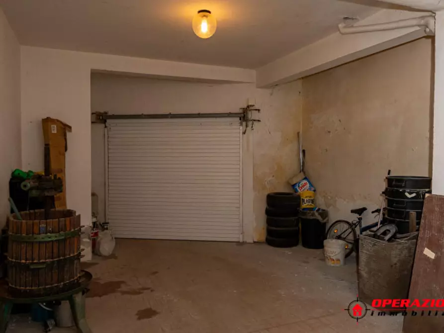 Immagine 40 di Casa trifamiliare in vendita  in via torre pellice a Roma