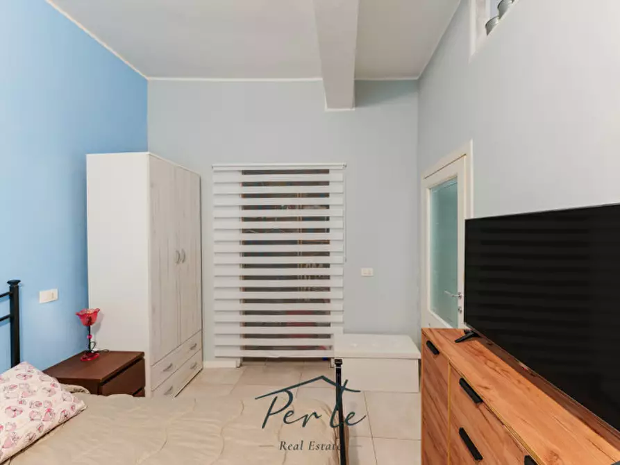 Immagine 11 di Appartamento in vendita  in via grioli 34 a Mantova