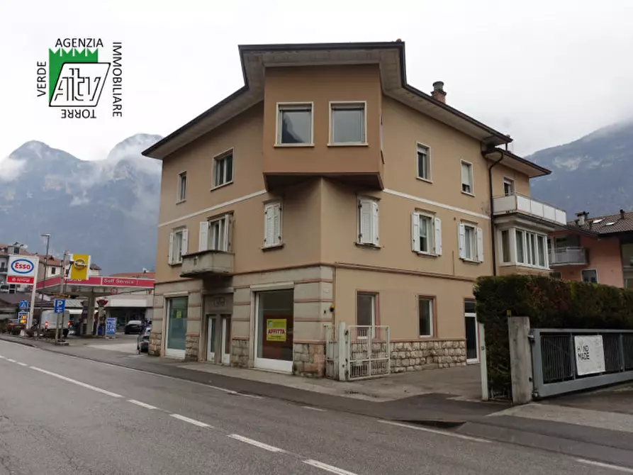 Negozio in affitto in Mezzolombardo, via Cavalleggeri Udine a Mezzolombardo