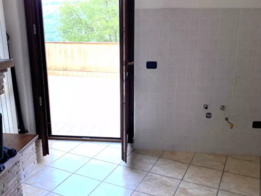 Immagine 2 di Villa in vendita  in Località Molinaccio a Spoleto